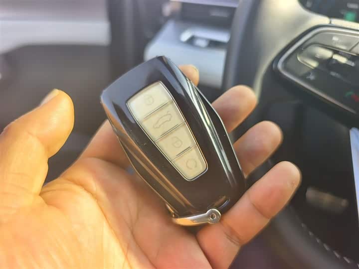 Фото 9 - Geely Preface