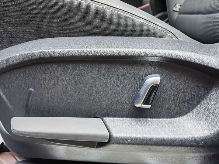 Фото 14 - Volkswagen Talagon