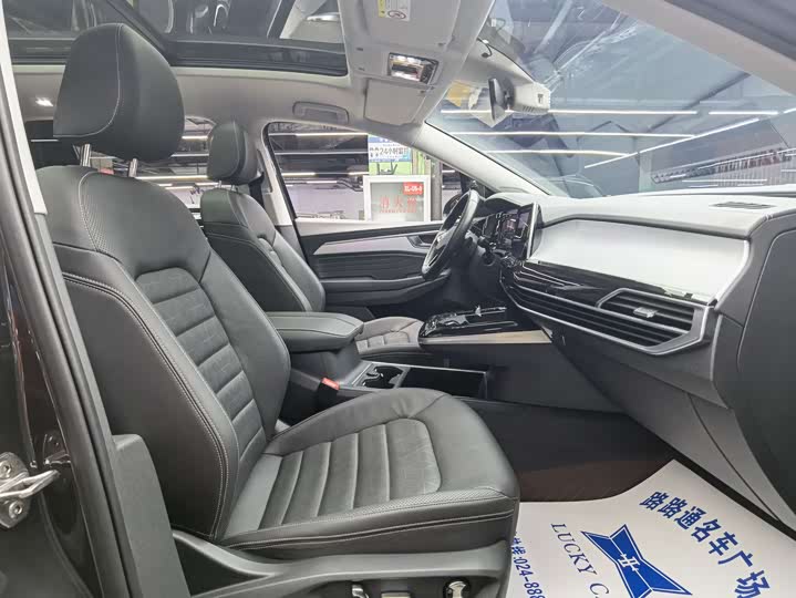 Фото 8 - Volkswagen Talagon