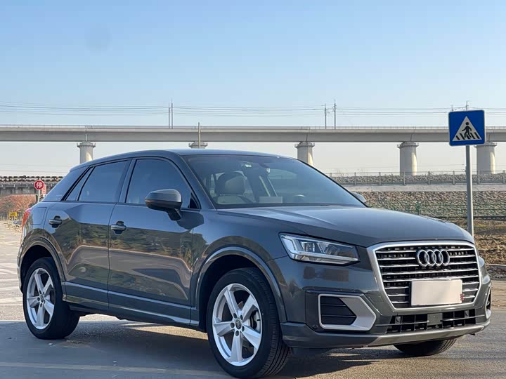 Фото 3 - Audi Q2L