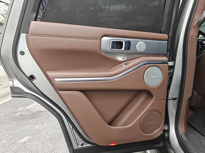 Фото 12 - Tank 700 Hybrid