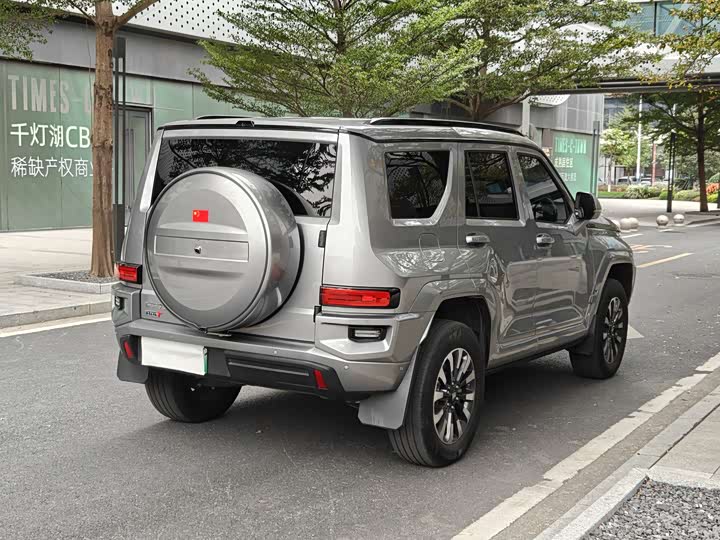 Фото 3 - Tank 700 Hybrid