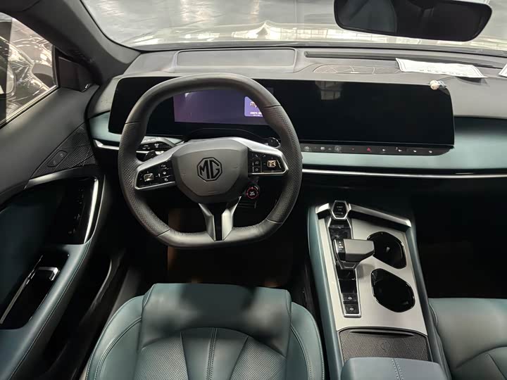 Фото 6 - MG Motor 7