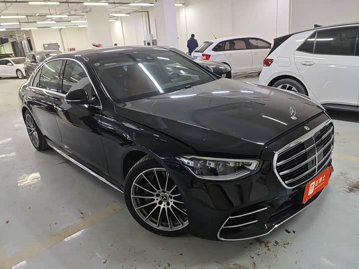 Фото 2 - Mercedes-Benz S-Class