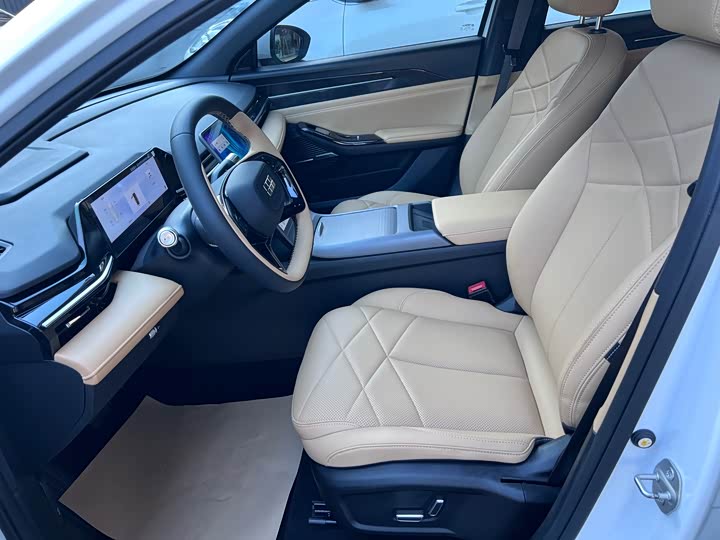 Фото 5 - Geely Galaxy L6