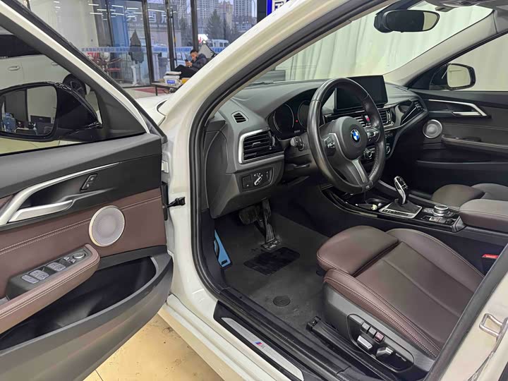 Фото 7 - BMW 1 Series