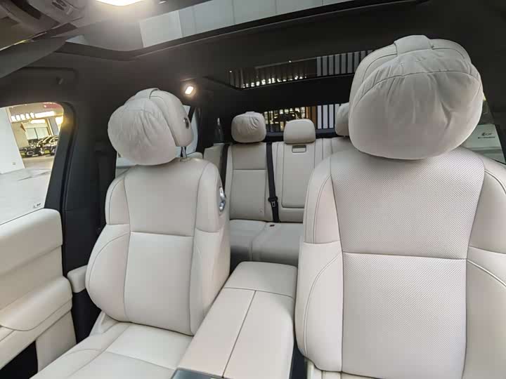 Фото 10 - LiXiang L7