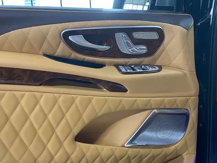 Фото 5 - Mercedes-Benz Vito