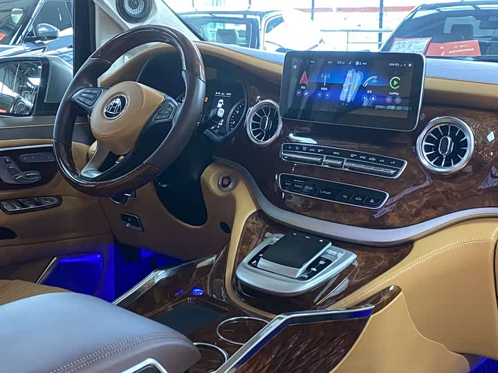 Фото 8 - Mercedes-Benz Vito