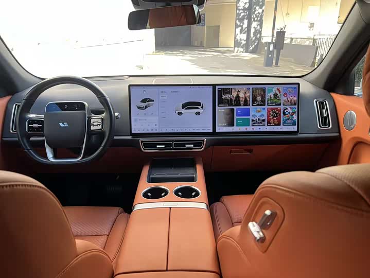 Фото 11 - LiXiang L7