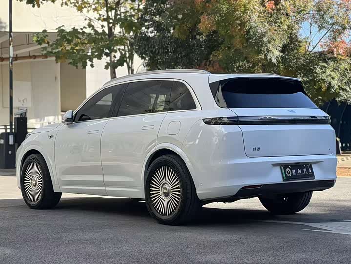 Фото 6 - LiXiang L7