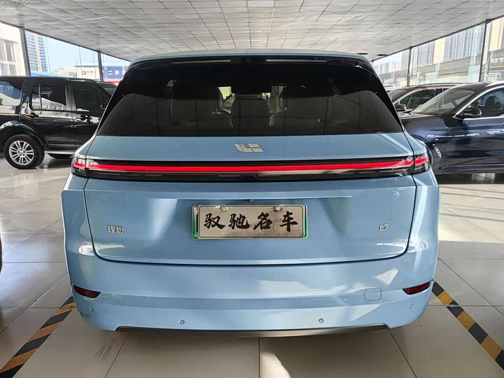 Фото 22 - LiXiang L7