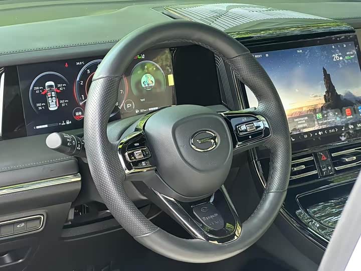 Фото 11 - GAC Trumpchi M8