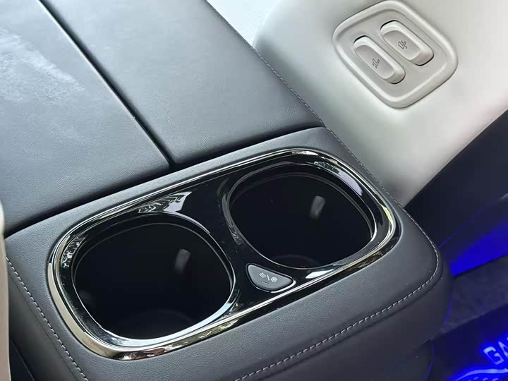 Фото 15 - GAC Trumpchi M8