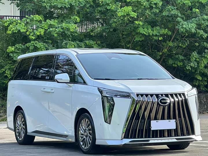 Фото 3 - GAC Trumpchi M8