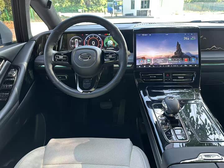 Фото 4 - GAC Trumpchi M8