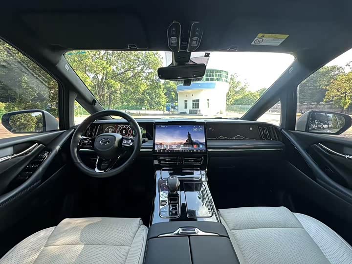 Фото 5 - GAC Trumpchi M8