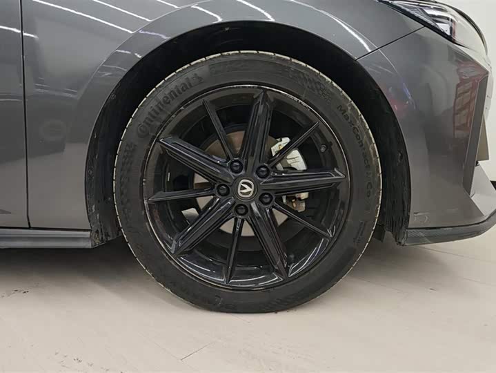 Фото 6 - Changan UNI-V