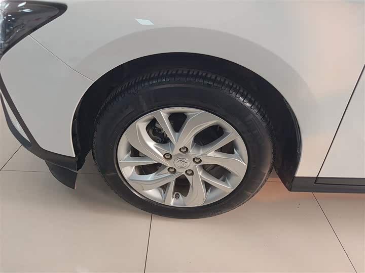 Фото 23 - Buick Velite 6