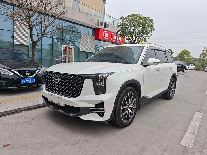 Фото 1 - GAC Trumpchi GS8