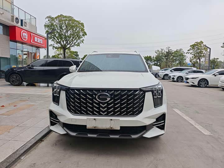 Фото 2 - GAC Trumpchi GS8