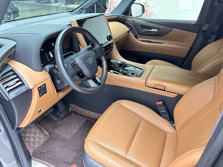 Фото 13 - Toyota Alphard