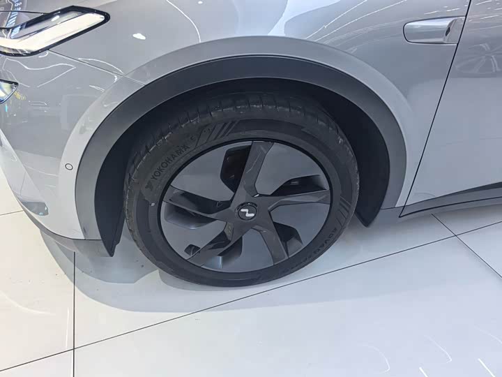 Фото 5 - Nio Onvo L60