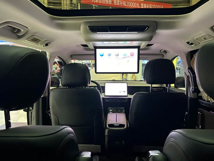 Фото 19 - GAC Trumpchi E8