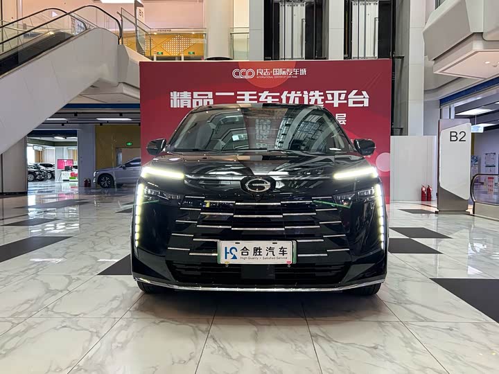 Фото 2 - GAC Trumpchi E8