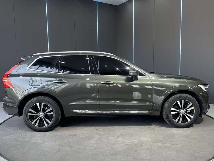 Фото 5 - Volvo XC60