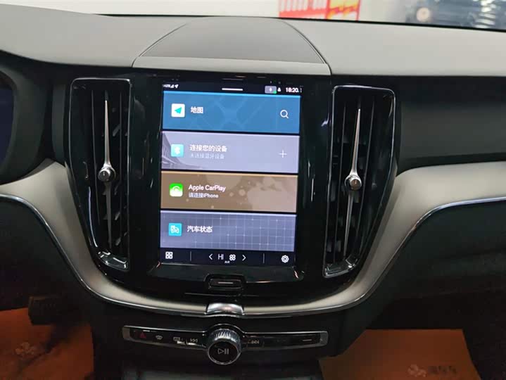 Фото 13 - Volvo XC60