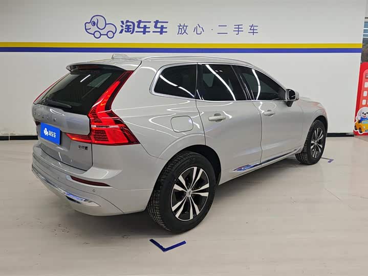 Фото 3 - Volvo XC60