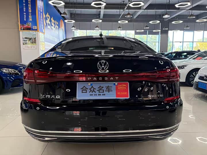 Фото 4 - Volkswagen Passat