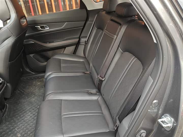 Фото 15 - Changan UNI-K