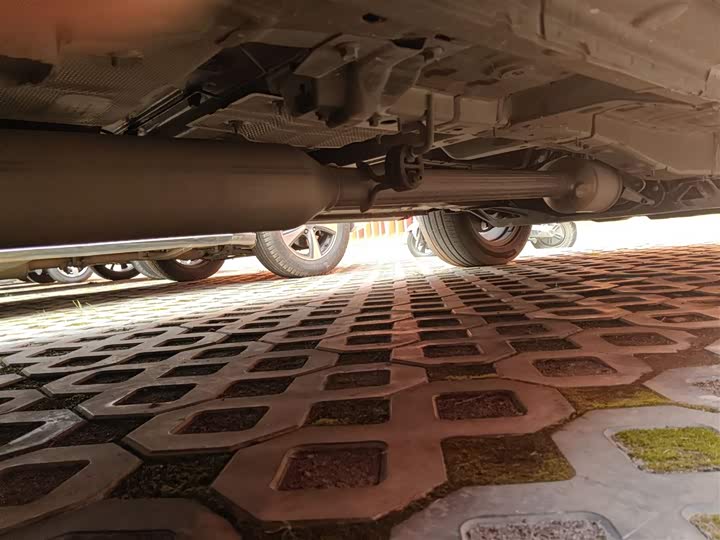 Фото 17 - Changan UNI-K