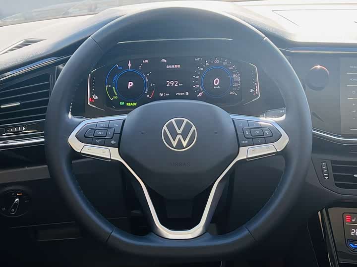 Фото 9 - Volkswagen Tayron GTE Hybrid