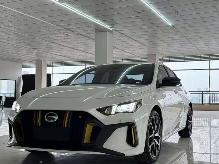 Фото 1 - GAC Trumpchi Empow R