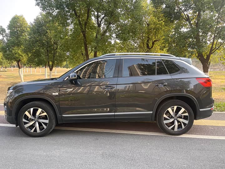 Фото 4 - Volkswagen Tayron