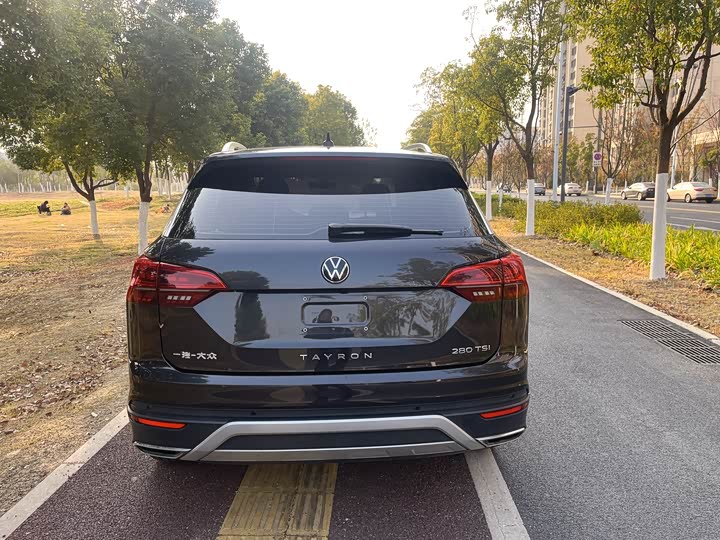 Фото 7 - Volkswagen Tayron