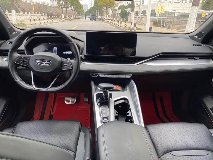 Фото 14 - Geely Preface