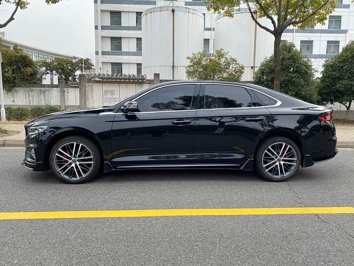 Фото 4 - Geely Preface