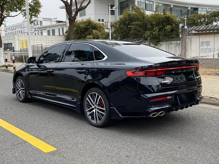 Фото 7 - Geely Preface