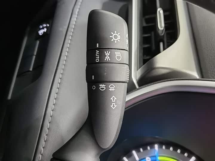 Фото 21 - Toyota Highlander