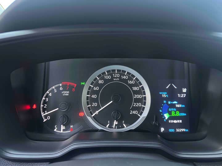 Фото 12 - Toyota Levin