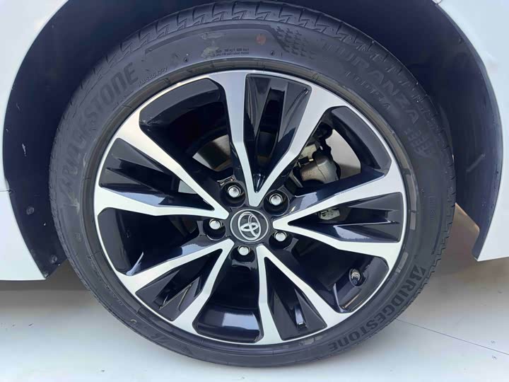 Фото 21 - Toyota Levin