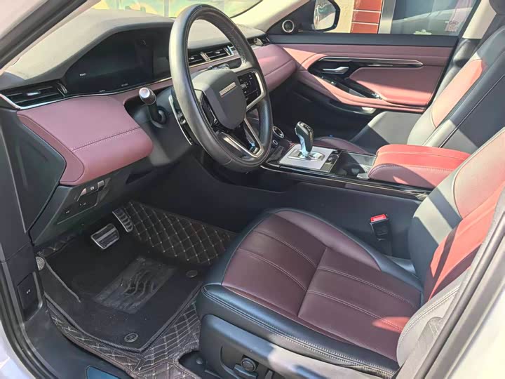 Фото 2 - Land Rover Range Rover Evoque L