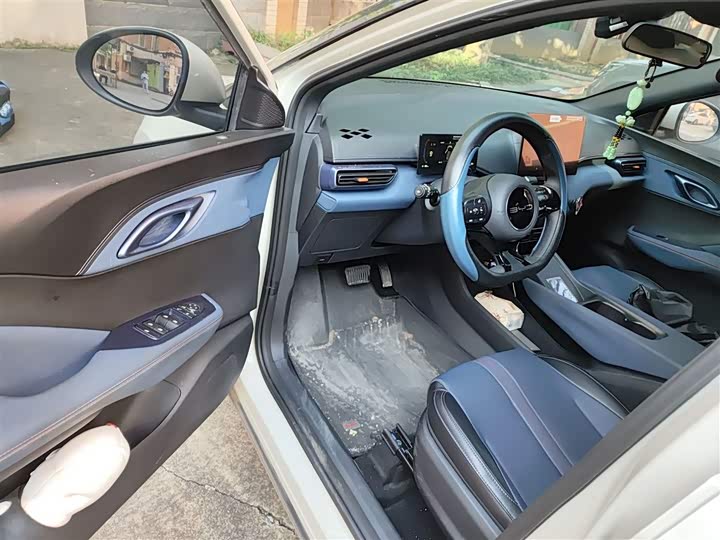 Фото 14 - BYD Seagull