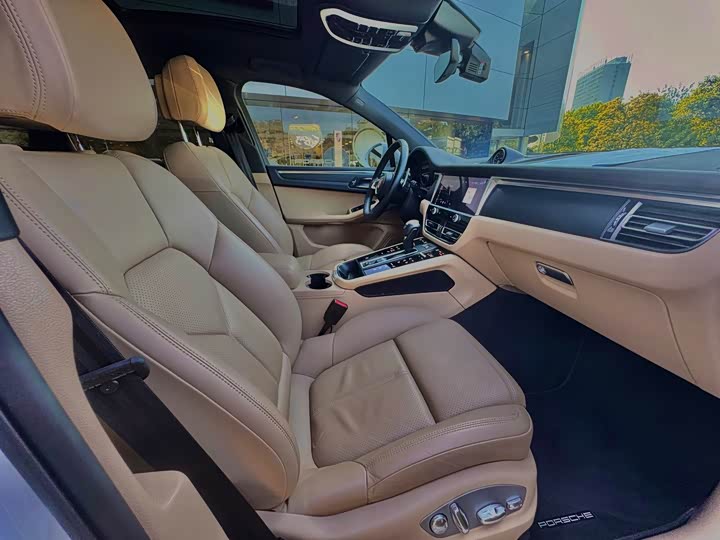 Фото 7 - Porsche Macan