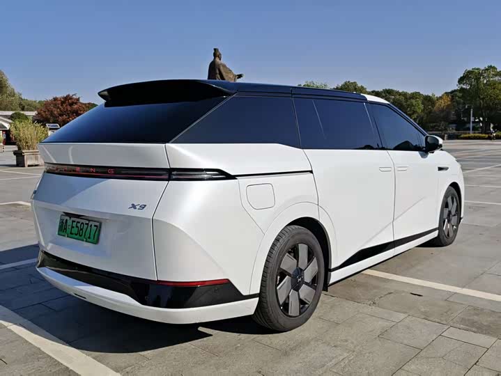 Фото 5 - XPeng X9