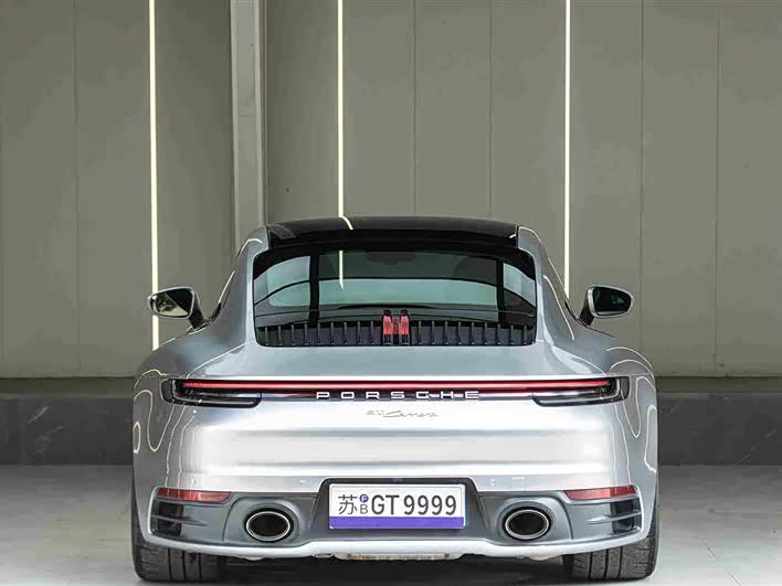 Фото 4 - Porsche 911